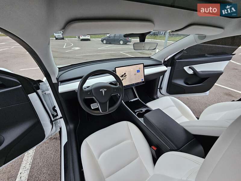 Внедорожник / Кроссовер Tesla Model Y 2020 в Житомире