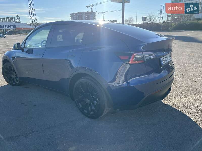 Внедорожник / Кроссовер Tesla Model Y 2021 в Ужгороде фото 6 Внедорожник / Кроссовер Tesla Model Y 2021 в Ужгороде