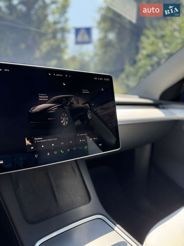 Внедорожник / Кроссовер Tesla Model Y 2023 в Киеве
