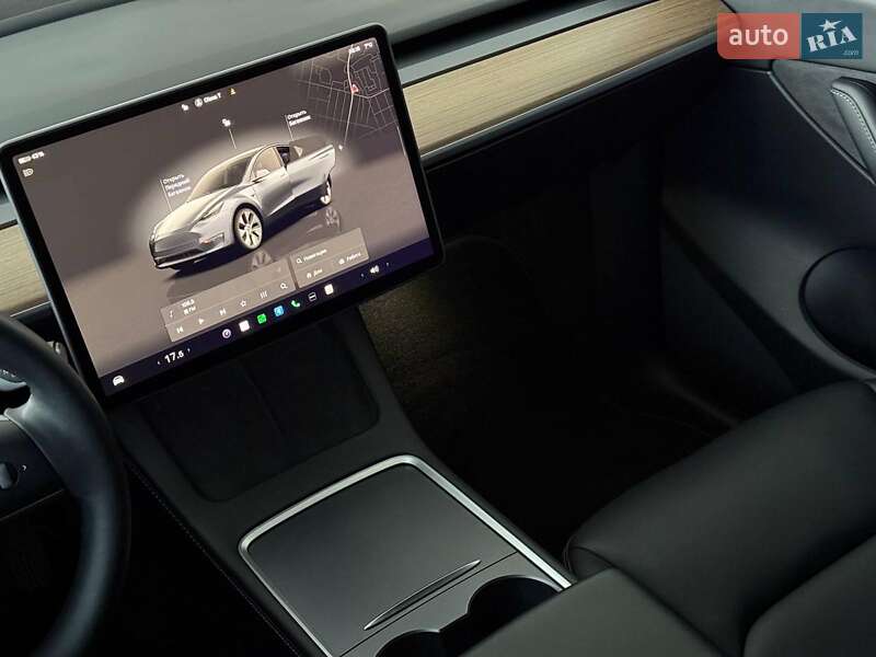 Позашляховик / Кросовер Tesla Model Y 2022 в Одесі фото 21 Позашляховик / Кросовер Tesla Model Y 2022 в Одесі