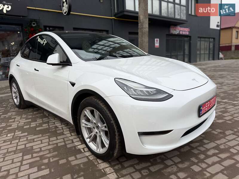 Внедорожник / Кроссовер Tesla Model Y 2021 в Тернополе