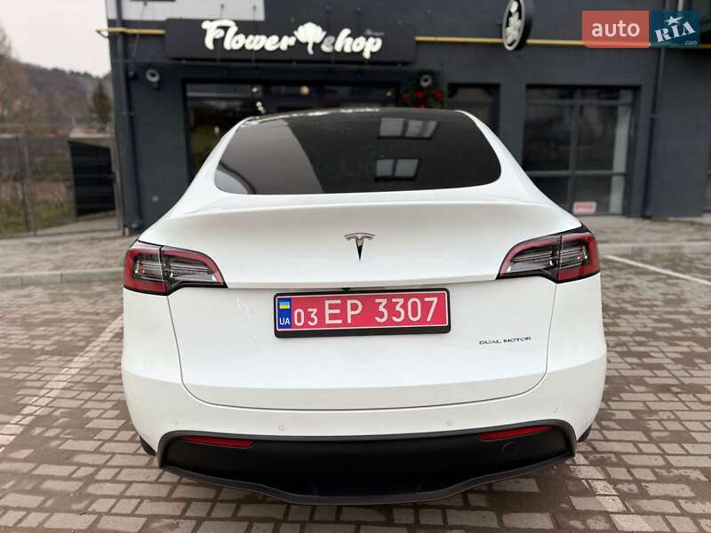 Внедорожник / Кроссовер Tesla Model Y 2021 в Тернополе