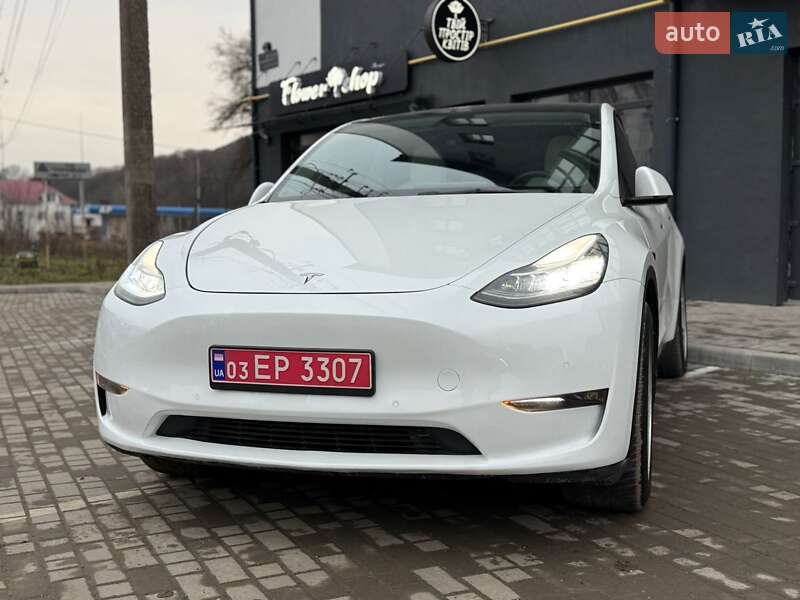 Внедорожник / Кроссовер Tesla Model Y 2021 в Тернополе