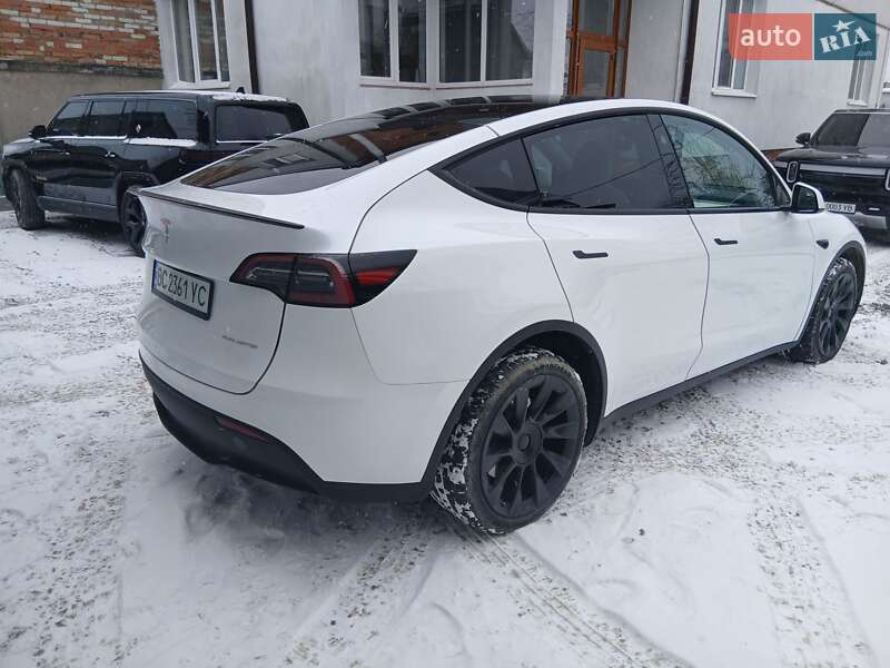 Внедорожник / Кроссовер Tesla Model Y 2023 в Городке