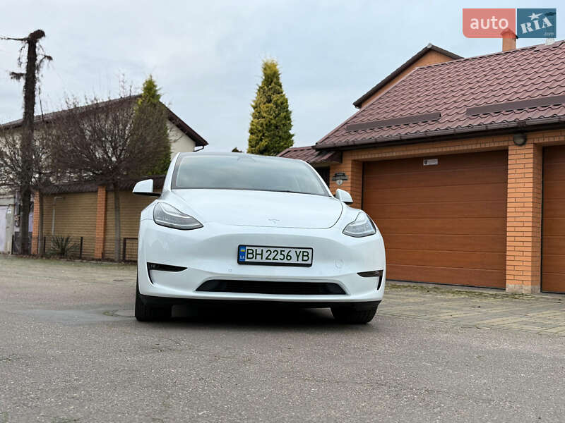 Внедорожник / Кроссовер Tesla Model Y 2022 в Одессе
