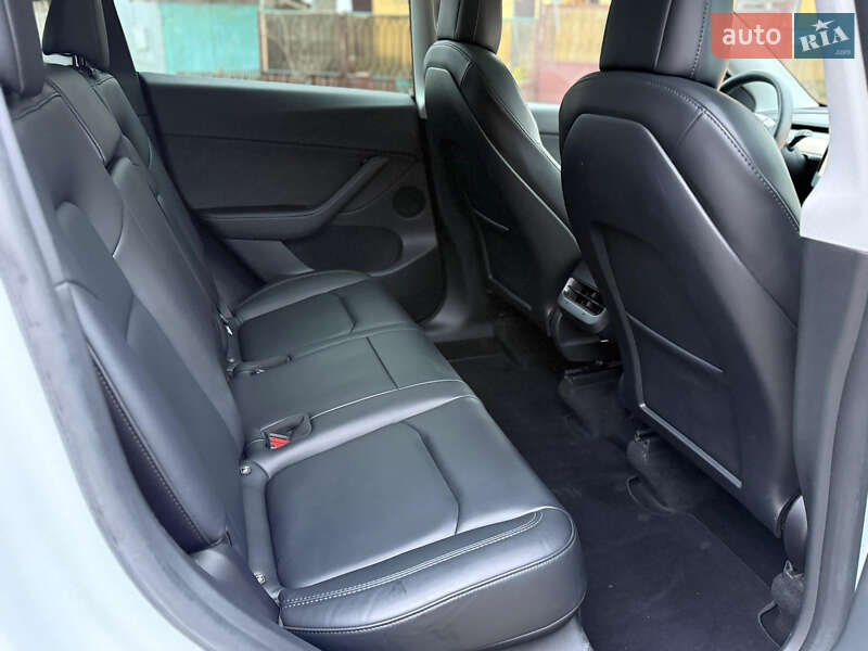 Внедорожник / Кроссовер Tesla Model Y 2022 в Одессе