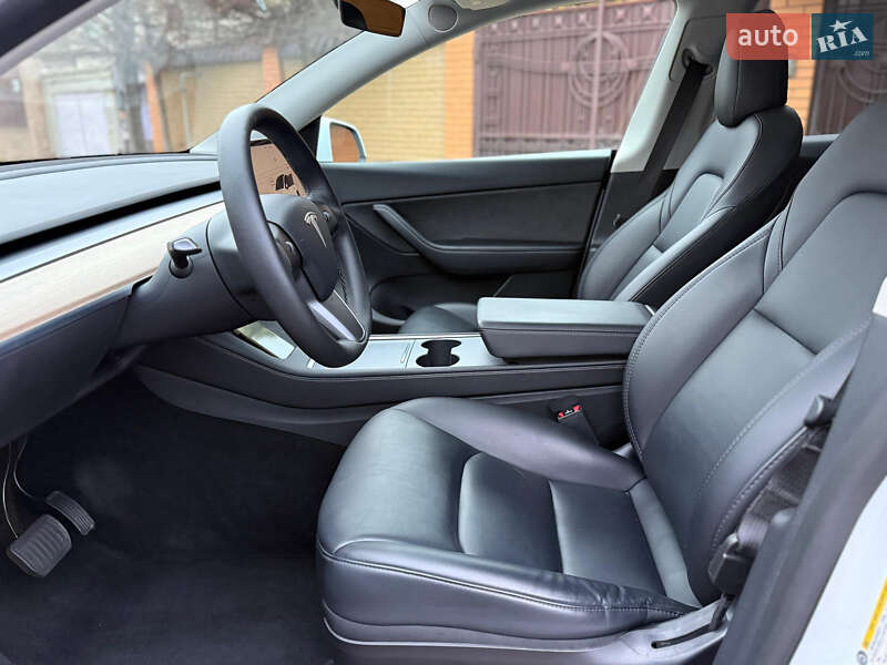 Внедорожник / Кроссовер Tesla Model Y 2022 в Одессе