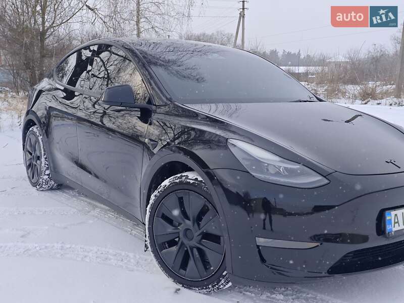 Внедорожник / Кроссовер Tesla Model Y 2024 в Фастове
