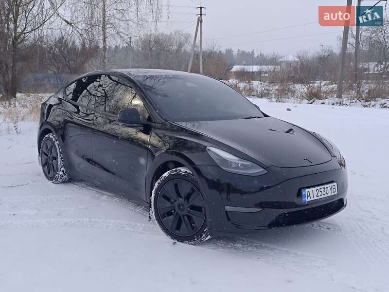 Внедорожник / Кроссовер Tesla Model Y 2024 в Фастове