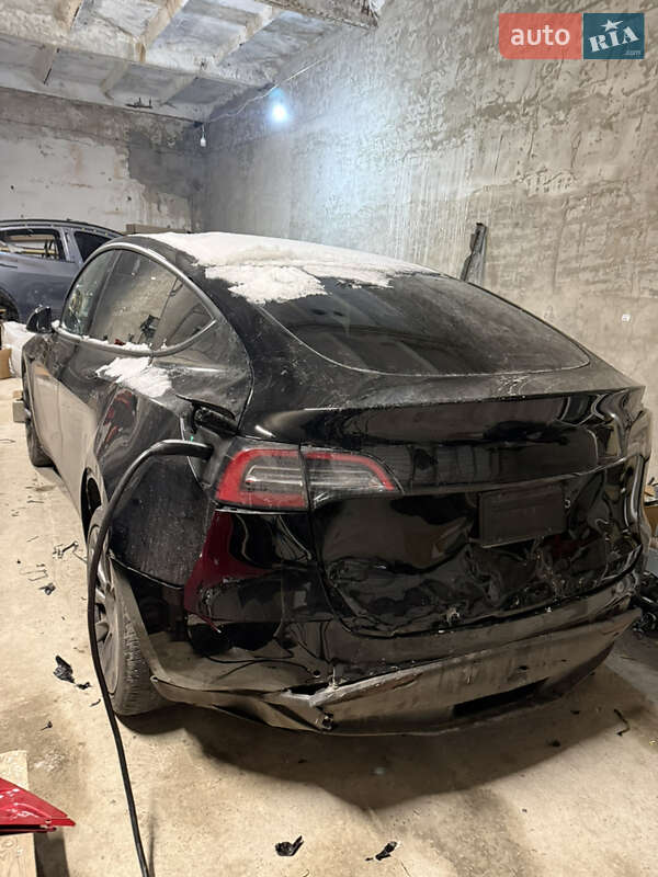 Позашляховик / Кросовер Tesla Model Y 2022 в Луцьку