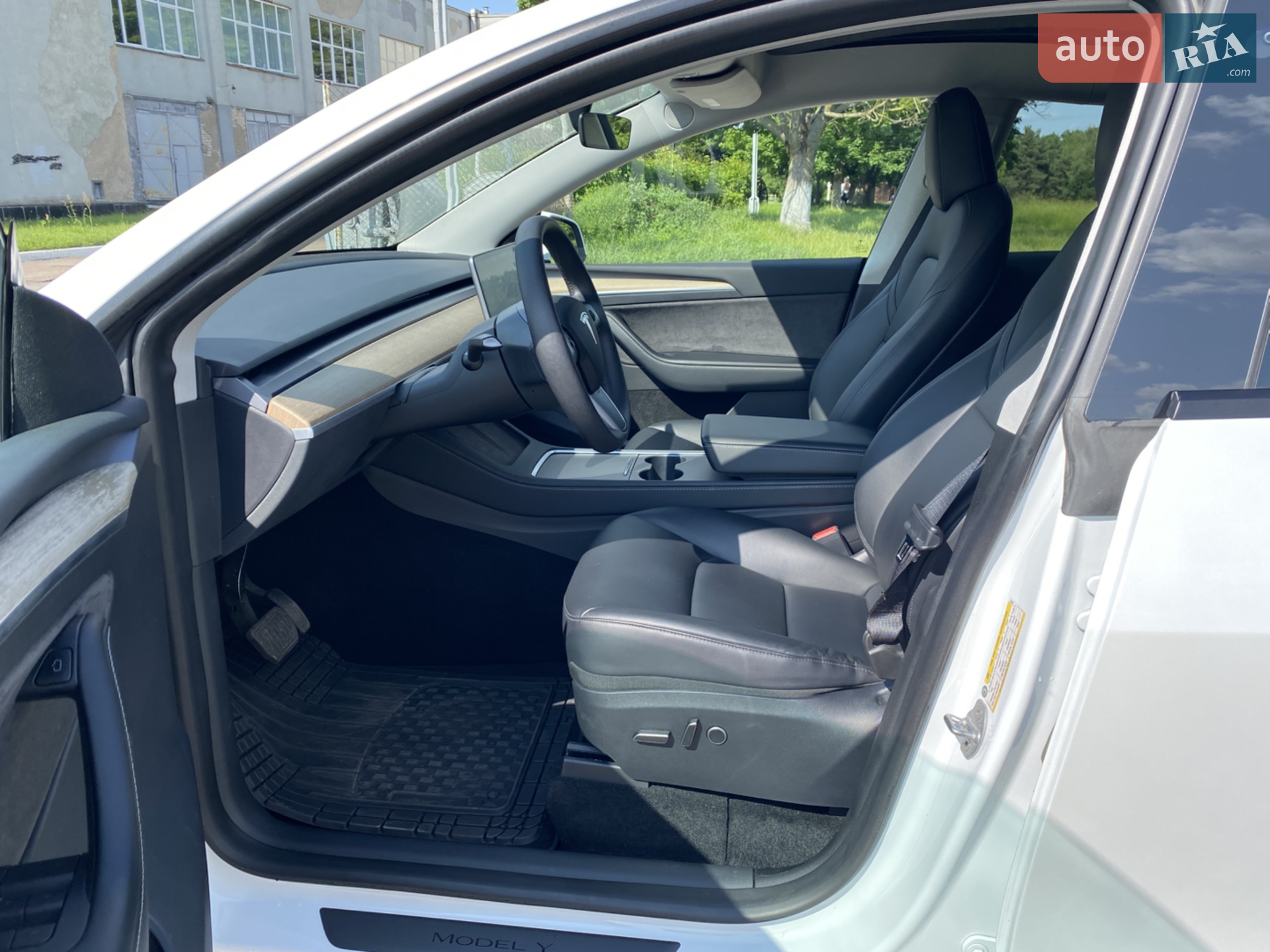 2022 Tesla Model Y - мініатюра 15