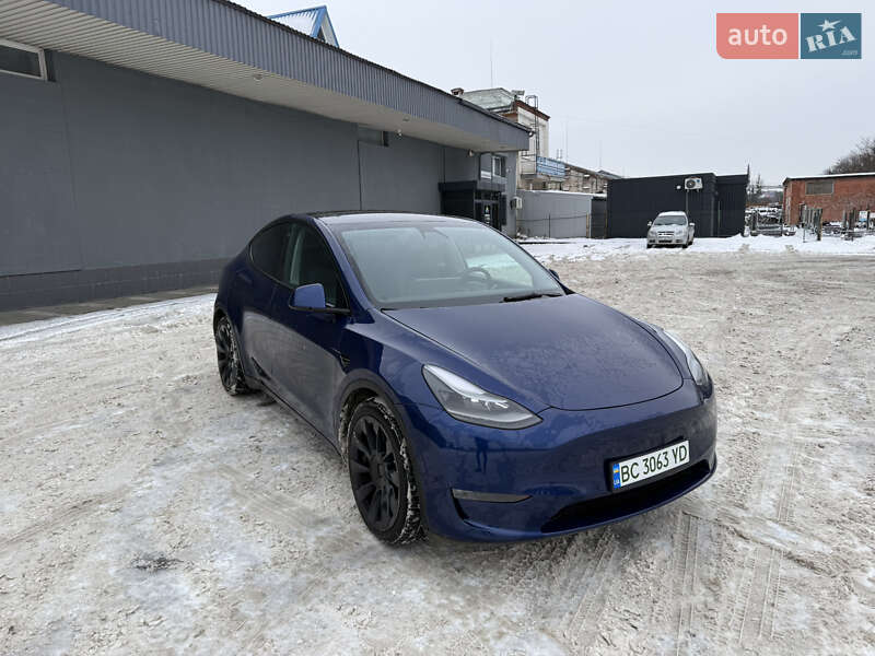 Внедорожник / Кроссовер Tesla Model Y 2021 в Львове
