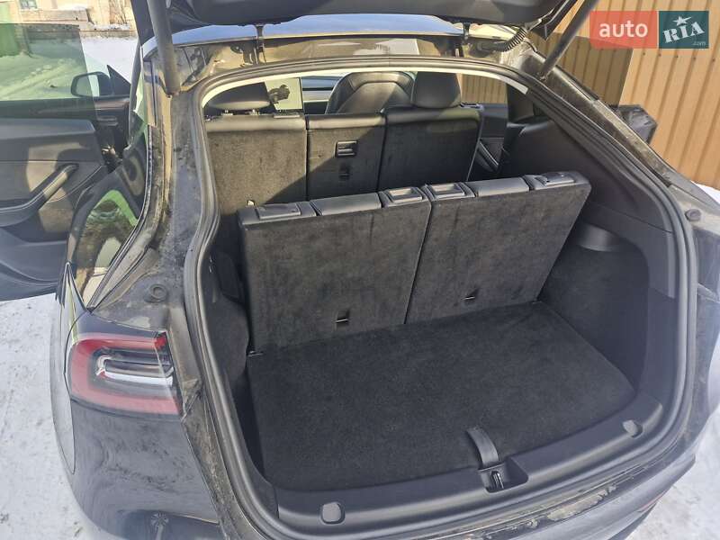 Внедорожник / Кроссовер Tesla Model Y 2023 в Кременчуге