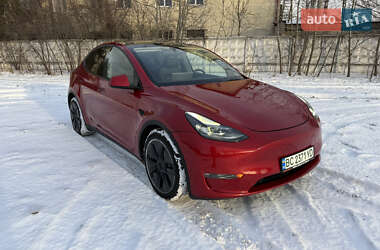 Позашляховик / Кросовер Tesla Model Y 2023 в Львові