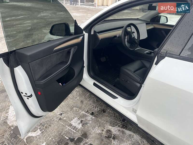 Внедорожник / Кроссовер Tesla Model Y 2022 в Кропивницком