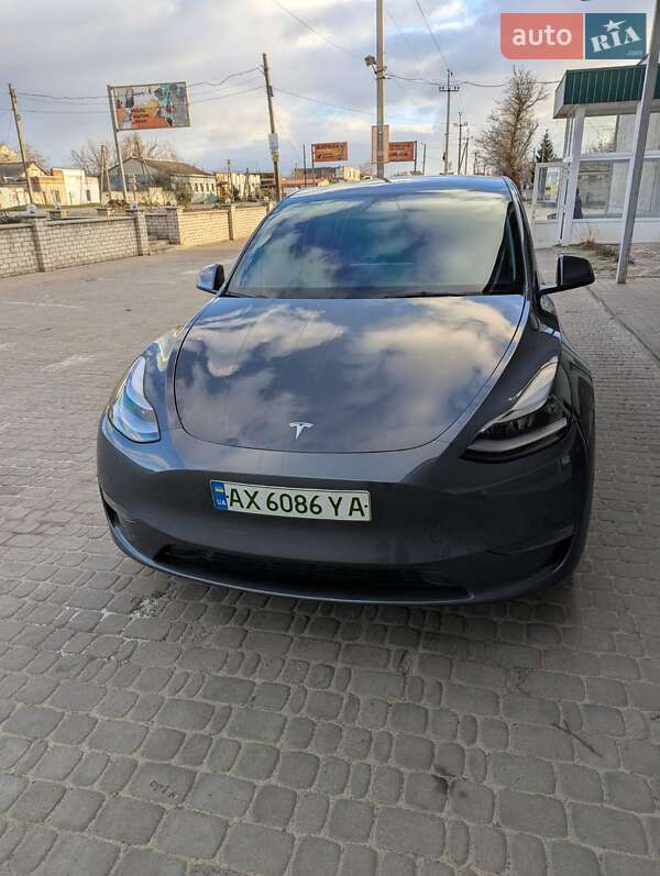 Внедорожник / Кроссовер Tesla Model Y 2022 в Харькове
