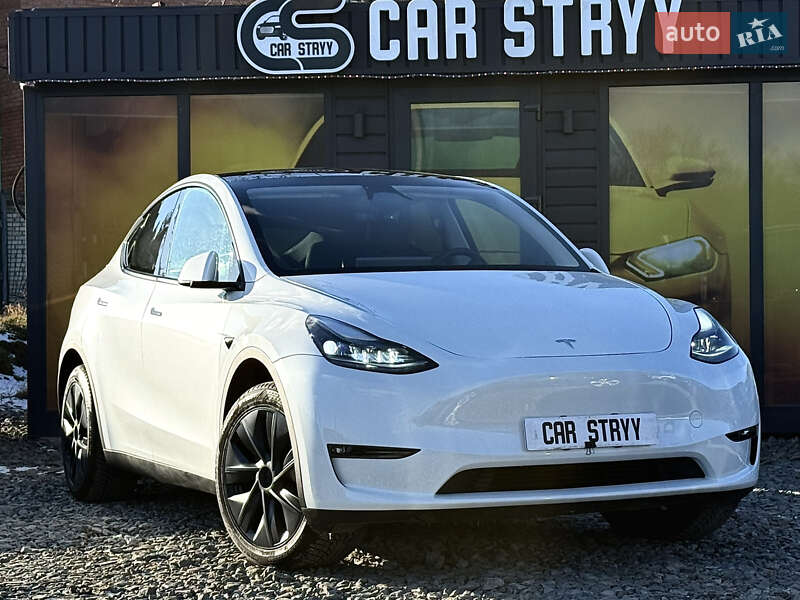 Внедорожник / Кроссовер Tesla Model Y 2024 в Стрые