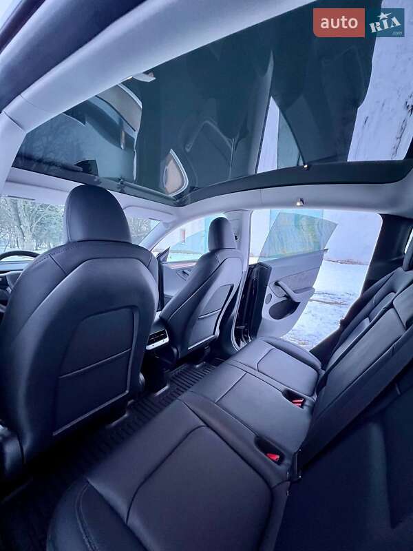 Внедорожник / Кроссовер Tesla Model Y 2024 в Миргороде