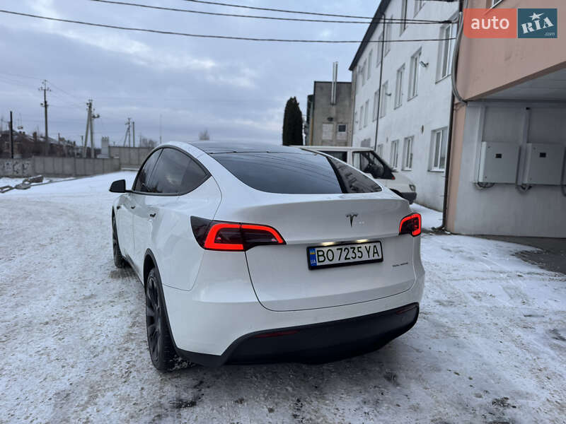 Внедорожник / Кроссовер Tesla Model Y 2020 в Луцке
