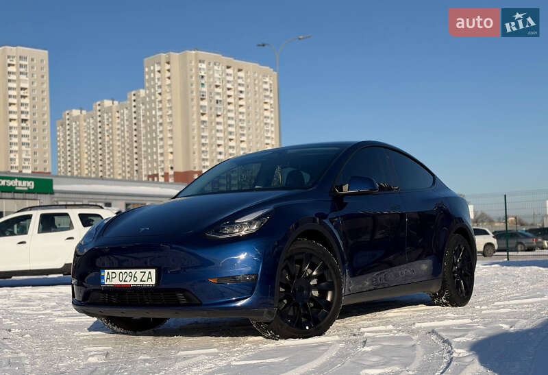 Внедорожник / Кроссовер Tesla Model Y 2022 в Киеве