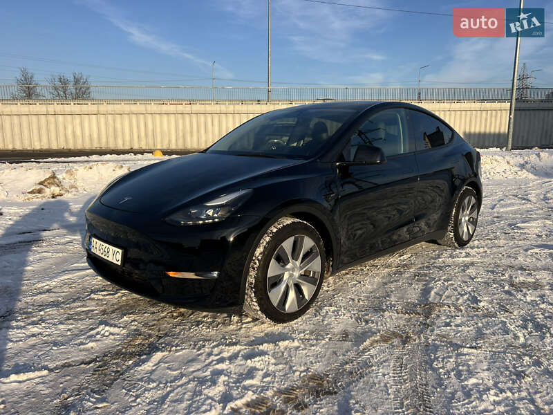 Tesla Model Y 2022 Tesla Model Y 2022