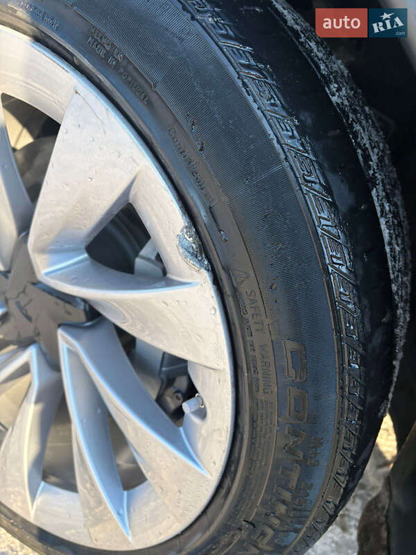 Внедорожник / Кроссовер Tesla Model Y 2025 в Ровно фото 16 Внедорожник / Кроссовер Tesla Model Y 2025 в Ровно