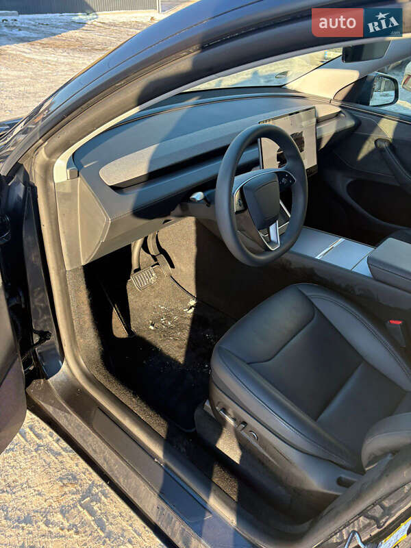Внедорожник / Кроссовер Tesla Model Y 2025 в Ровно фото 22 Внедорожник / Кроссовер Tesla Model Y 2025 в Ровно