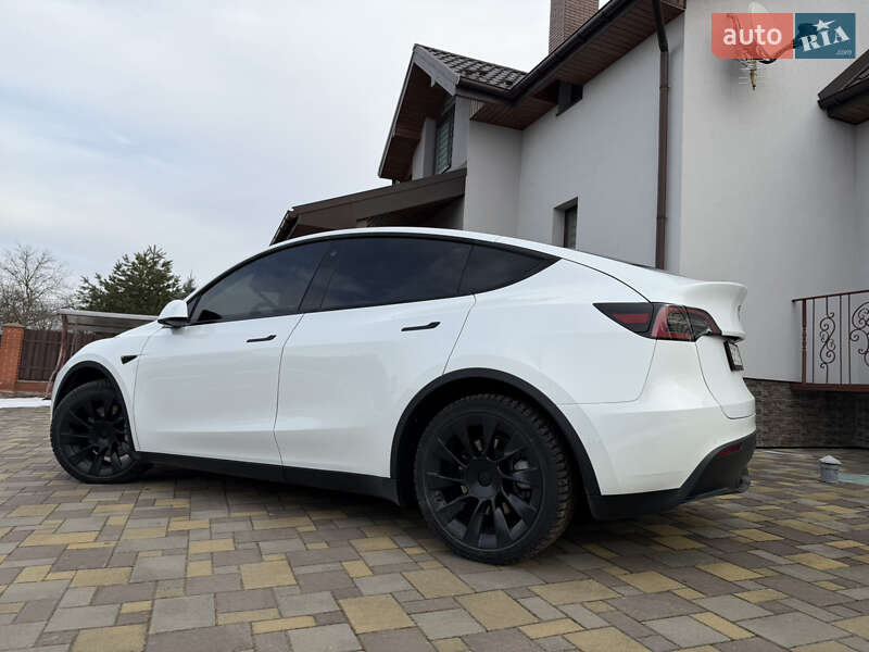Внедорожник / Кроссовер Tesla Model Y 2022 в Трускавце