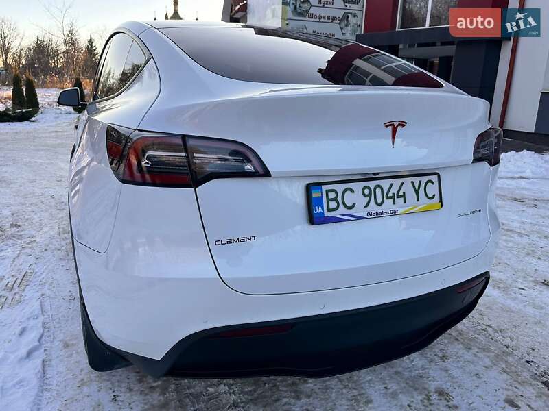 Внедорожник / Кроссовер Tesla Model Y 2020 в Львове
