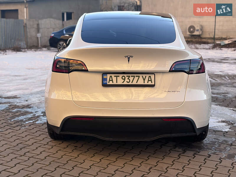 Внедорожник / Кроссовер Tesla Model Y 2021 в Ивано-Франковске