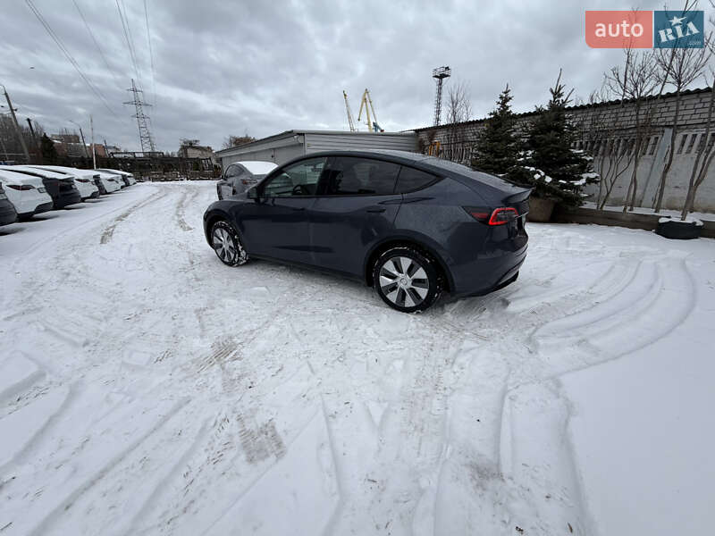 Позашляховик / Кросовер Tesla Model Y 2023 в Дніпрі