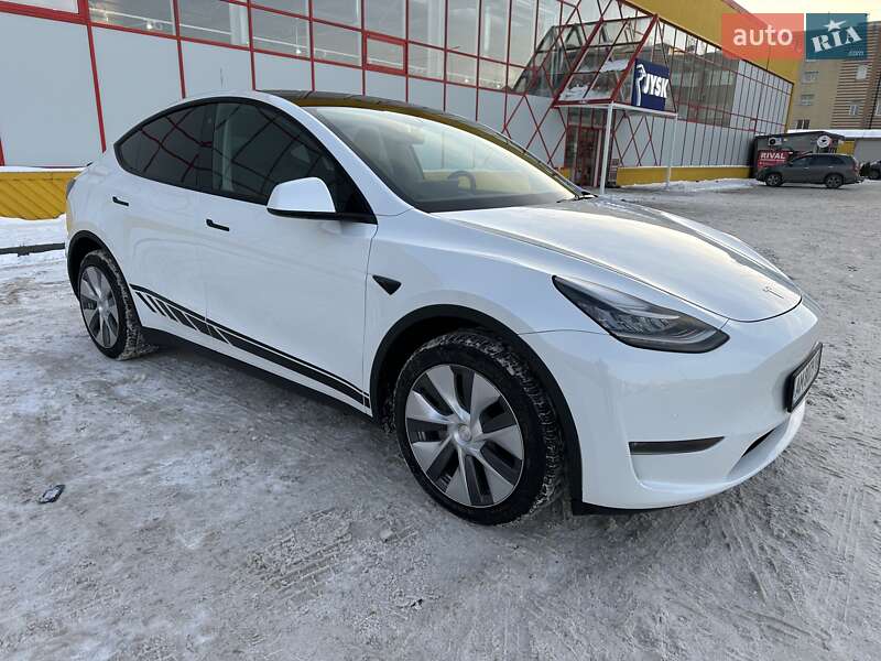 Внедорожник / Кроссовер Tesla Model Y 2022 в Житомире