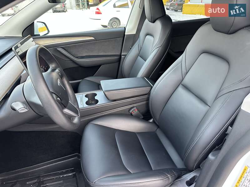 Внедорожник / Кроссовер Tesla Model Y 2022 в Житомире