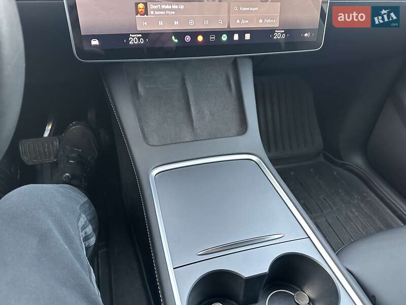 Внедорожник / Кроссовер Tesla Model Y 2022 в Житомире