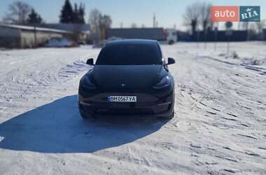 Внедорожник / Кроссовер Tesla Model Y 2021 в Сумах