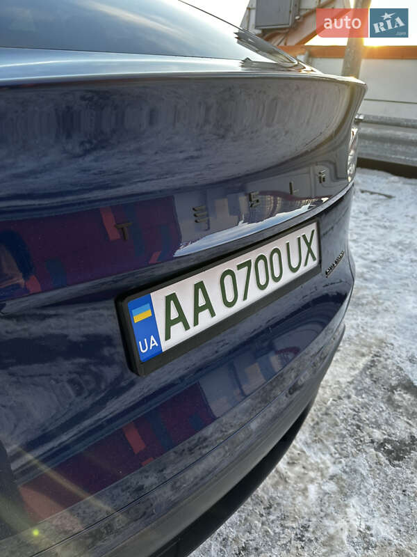 Позашляховик / Кросовер Tesla Model Y 2021 в Києві фото 16 Позашляховик / Кросовер Tesla Model Y 2021 в Києві