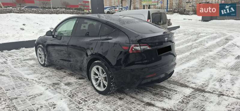 Позашляховик / Кросовер Tesla Model Y 2021 в Києві фото 7 Позашляховик / Кросовер Tesla Model Y 2021 в Києві