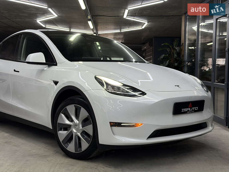 Внедорожник / Кроссовер Tesla Model Y 2023 в Одессе