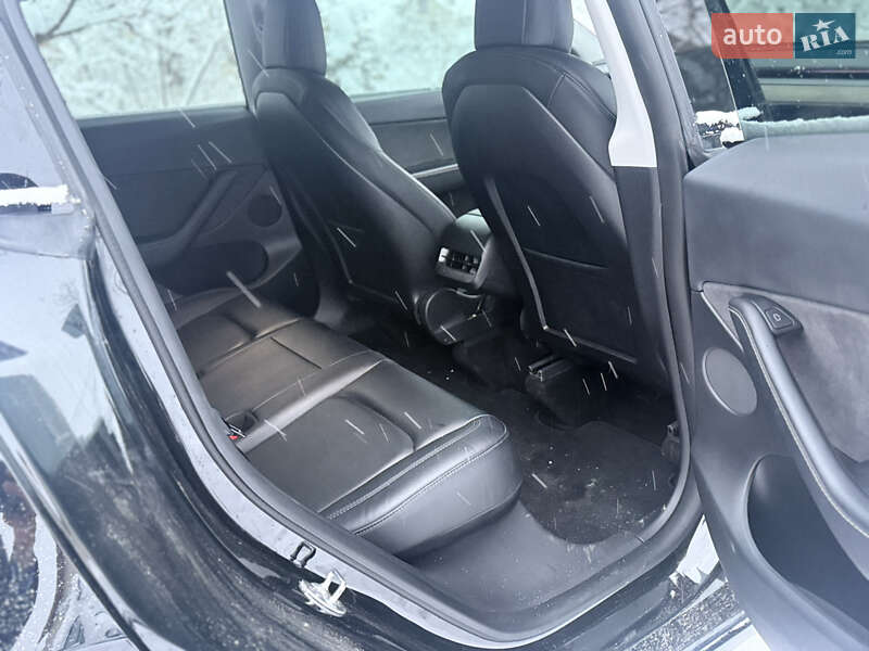 Внедорожник / Кроссовер Tesla Model Y 2021 в Дрогобыче фото 13 Внедорожник / Кроссовер Tesla Model Y 2021 в Дрогобыче