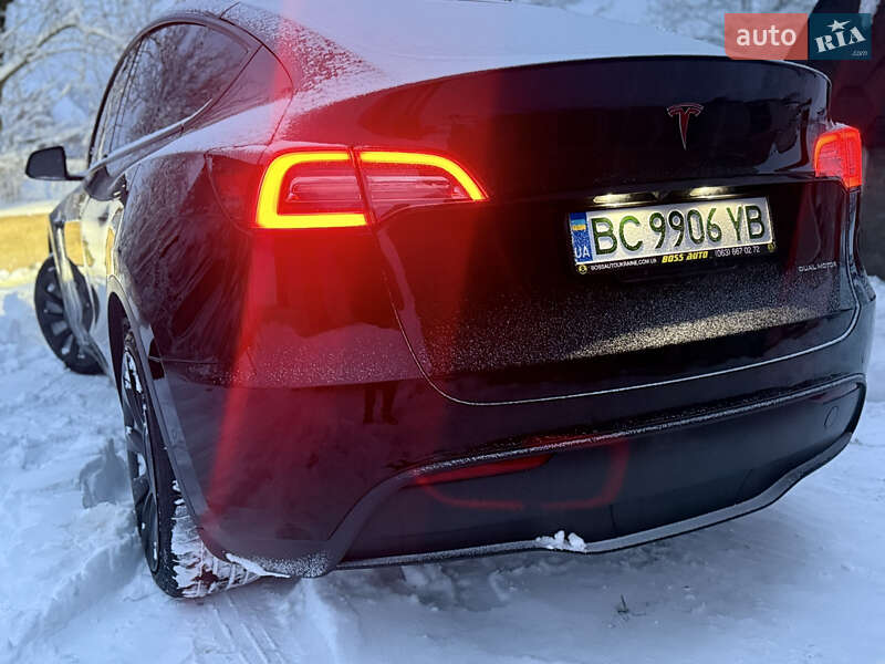 Внедорожник / Кроссовер Tesla Model Y 2021 в Дрогобыче фото 22 Внедорожник / Кроссовер Tesla Model Y 2021 в Дрогобыче