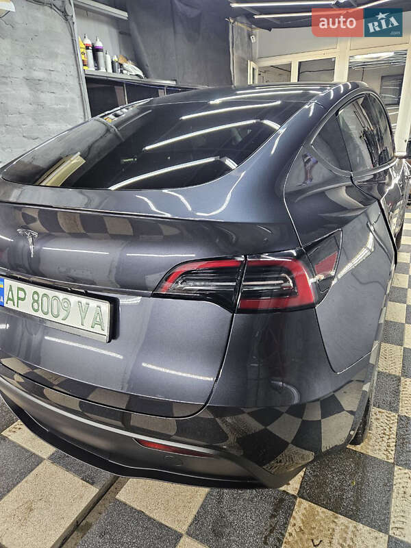 Внедорожник / Кроссовер Tesla Model Y 2024 в Запорожье
