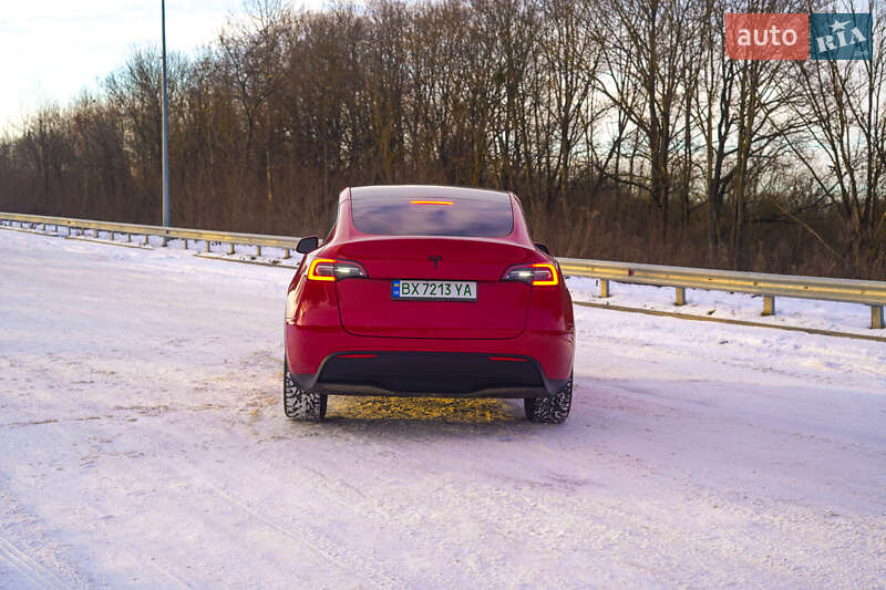 Внедорожник / Кроссовер Tesla Model Y 2022 в Хмельницком