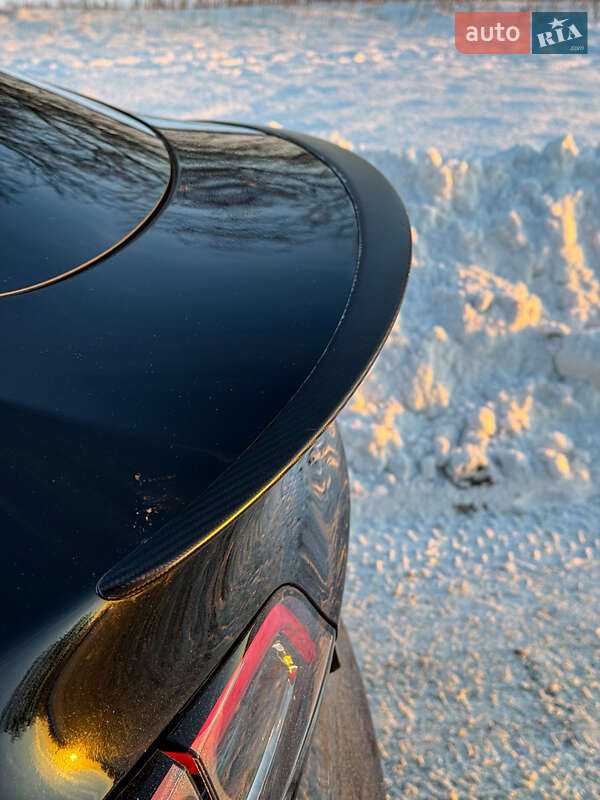 Позашляховик / Кросовер Tesla Model Y 2023 в Києві