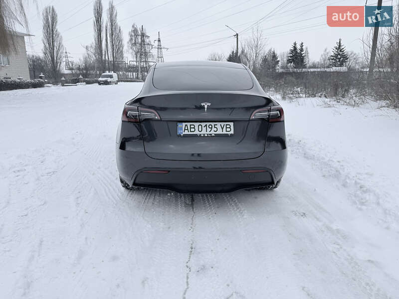 Внедорожник / Кроссовер Tesla Model Y 2025 в Калиновке