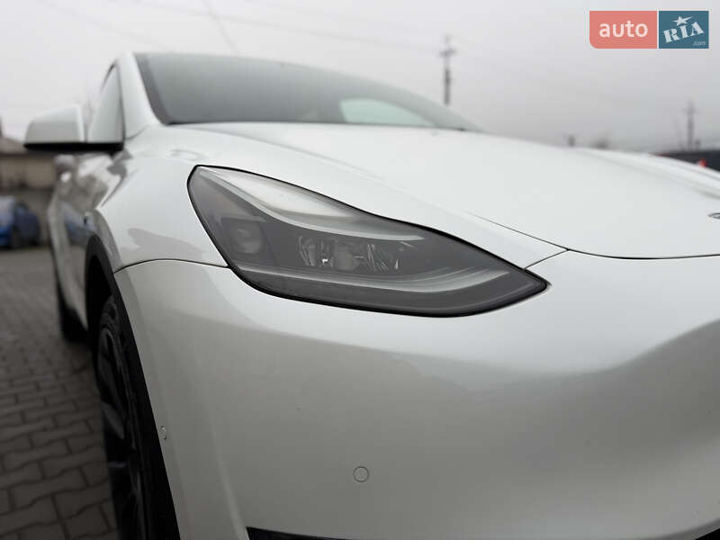 Позашляховик / Кросовер Tesla Model Y 2020 в Луцьку