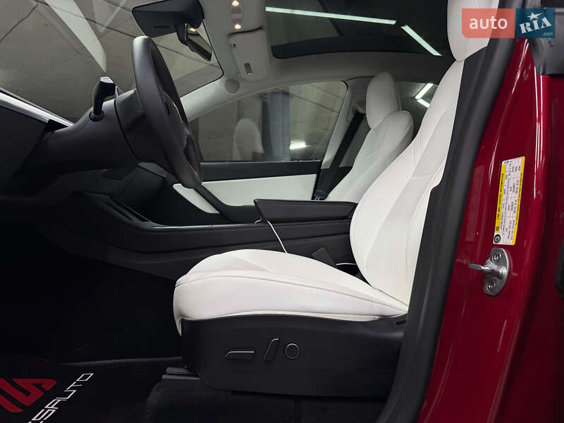 Внедорожник / Кроссовер Tesla Model Y 2022 в Одессе