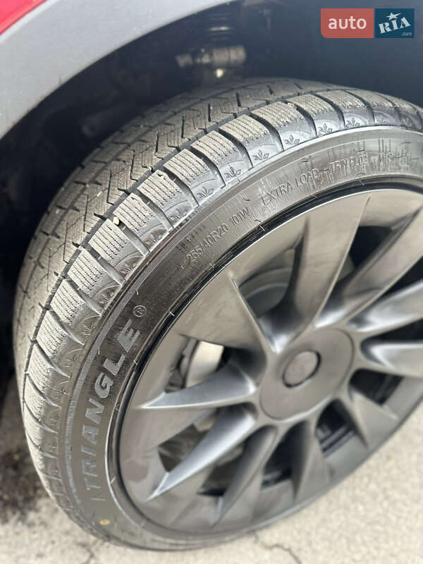 Внедорожник / Кроссовер Tesla Model Y 2022 в Днепре