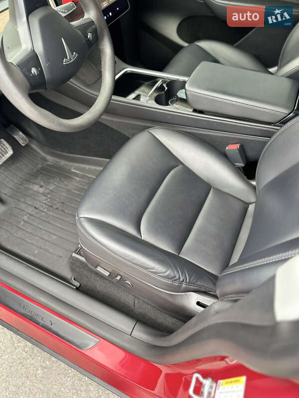 Внедорожник / Кроссовер Tesla Model Y 2022 в Днепре