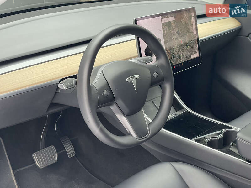 Внедорожник / Кроссовер Tesla Model Y 2020 в Одессе