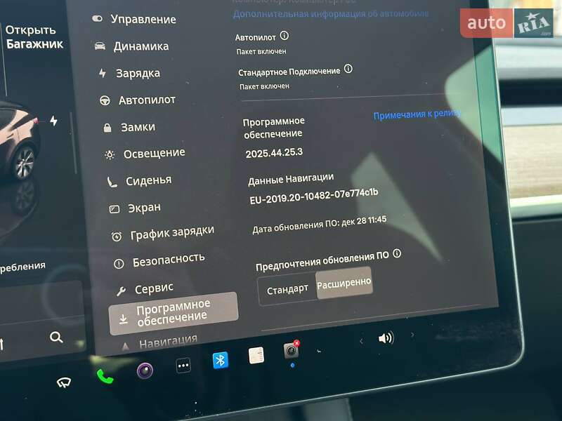 Внедорожник / Кроссовер Tesla Model Y 2022 в Киеве